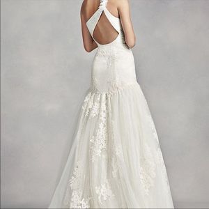 WHITE - VERA WANG ONE SHOULDER LACE WEDDING DRESS
